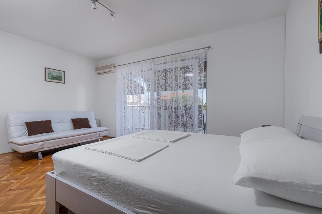 شقة Haus Eva Novigrad Istria المظهر الخارجي الصورة
