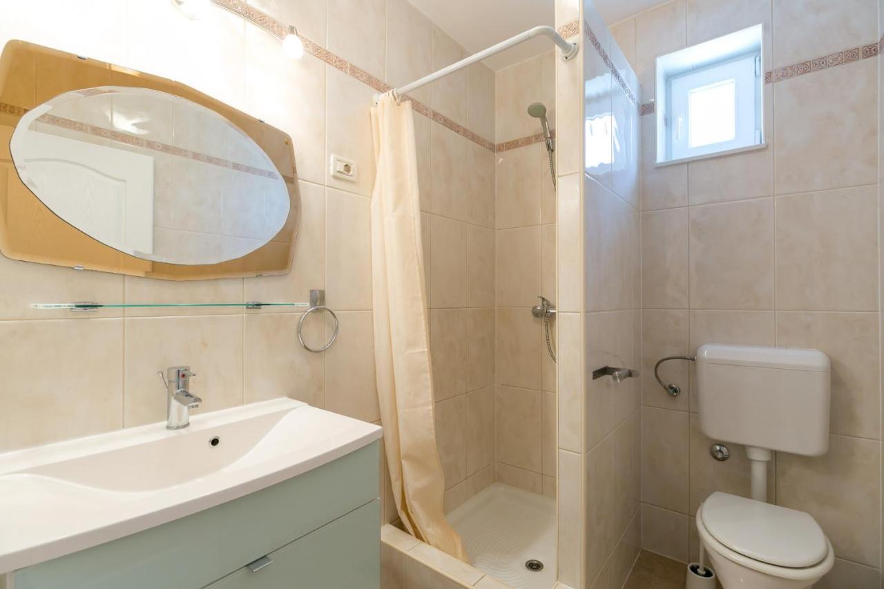 شقة Haus Eva Novigrad Istria المظهر الخارجي الصورة